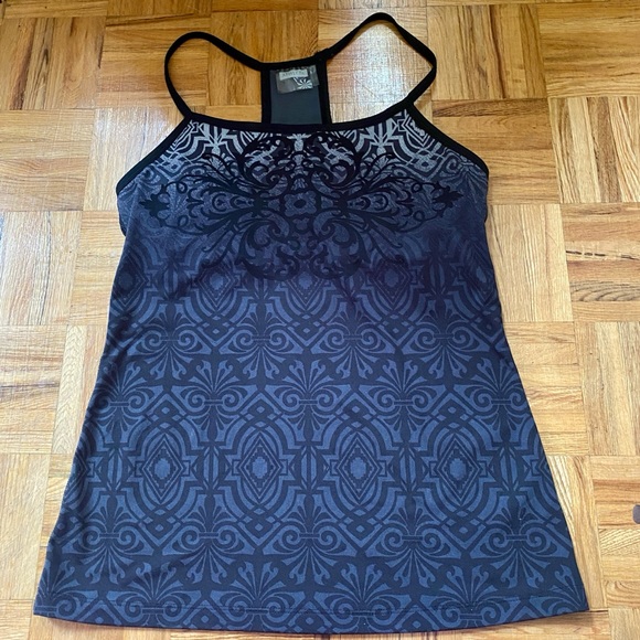 Athleta athletic tank top - Picture 4 of 10